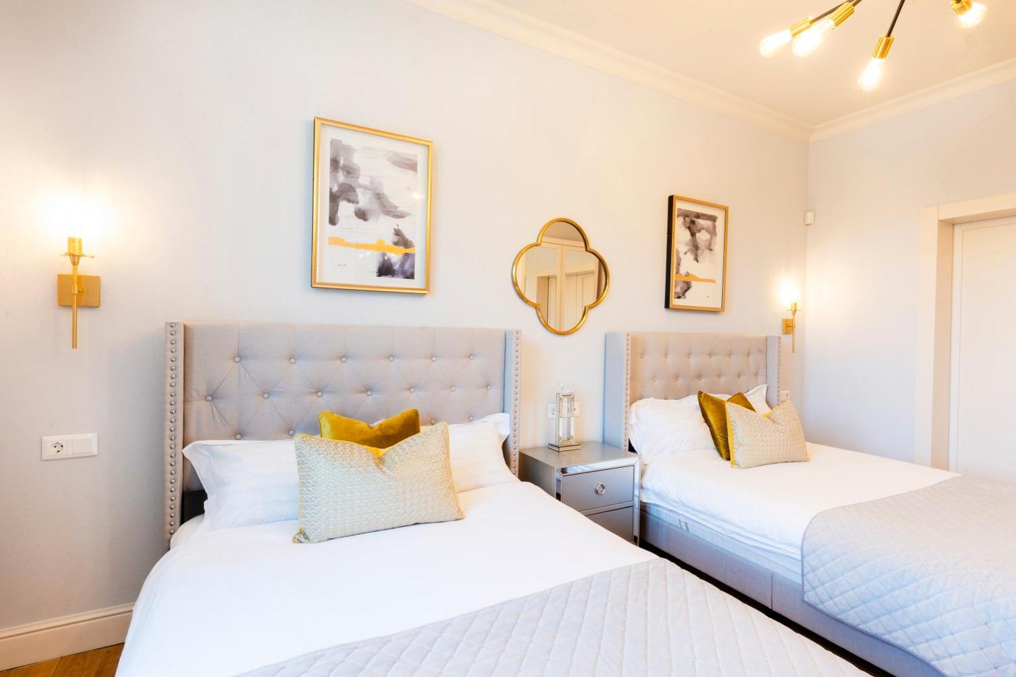 Sofia Royal Retreat Apartment Luaran gambar