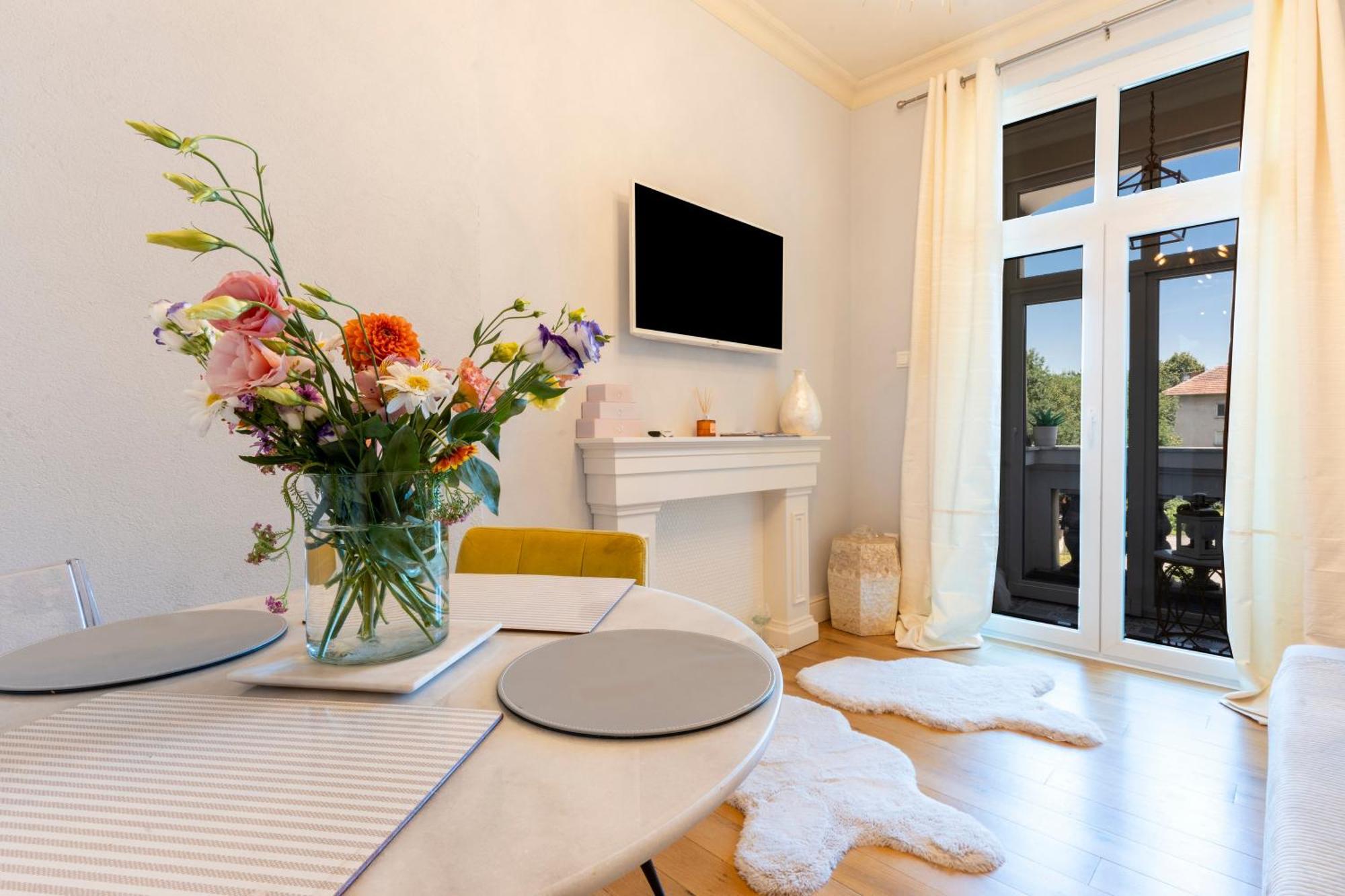 Sofia Royal Retreat Apartment Luaran gambar